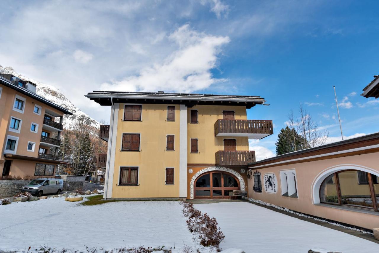 Silva Appartments And Rooms Silvaplana Bagian luar foto